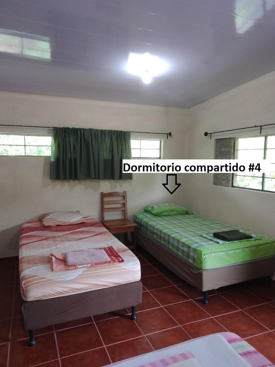 Rancho Tranquillo Hostel Мойогалпа Стая снимка